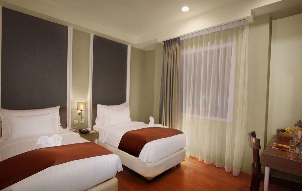 Pranaya Boutique Hotel Serpong Extérieur photo