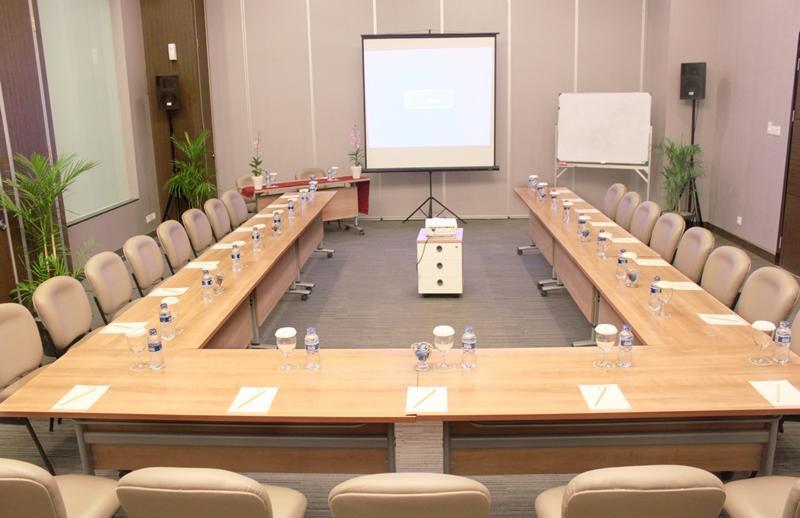 Pranaya Boutique Hotel Serpong Extérieur photo